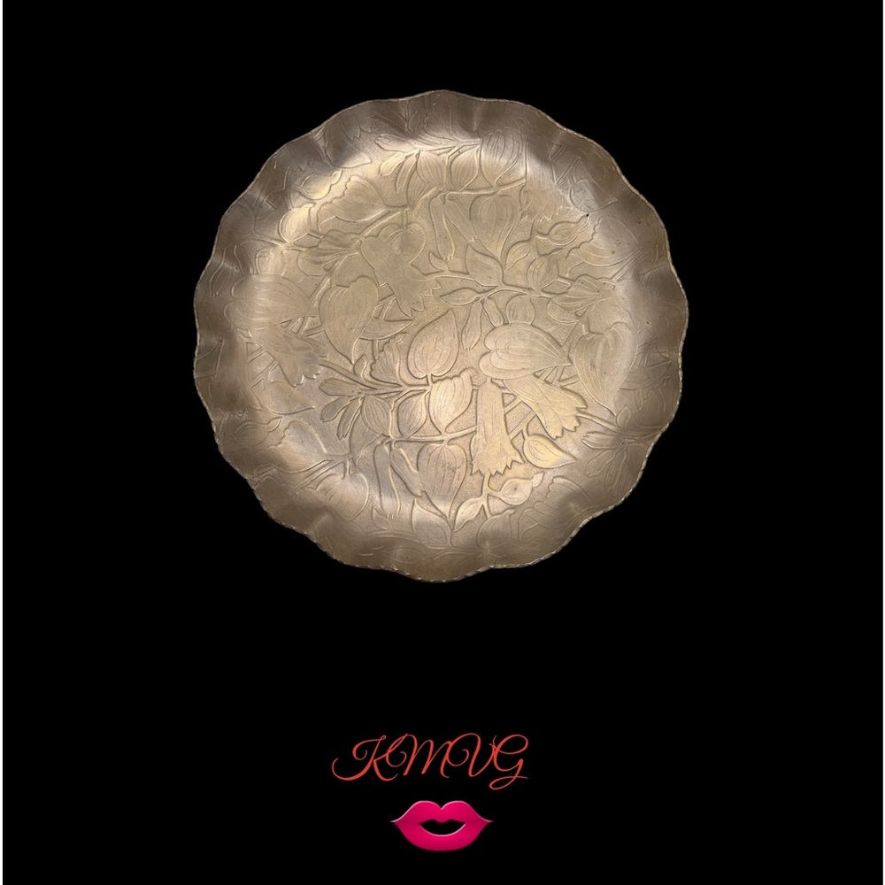 Vintage Federal  Hammered Aluminum Florette Design 11" Tray Ruffled Edge Floral